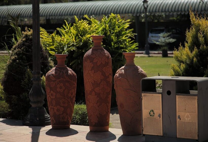 酒店 Uva Meridian Bay Resort And Spa