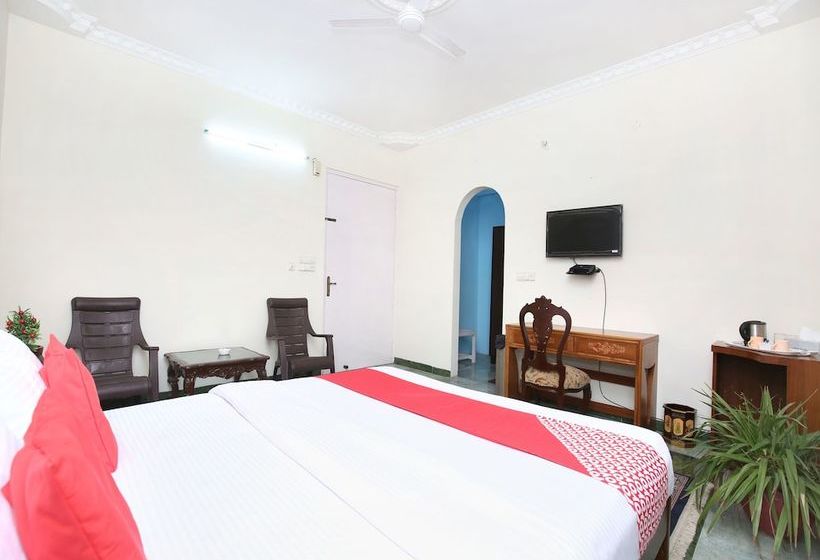 فندق Oyo 15710  Vikrant