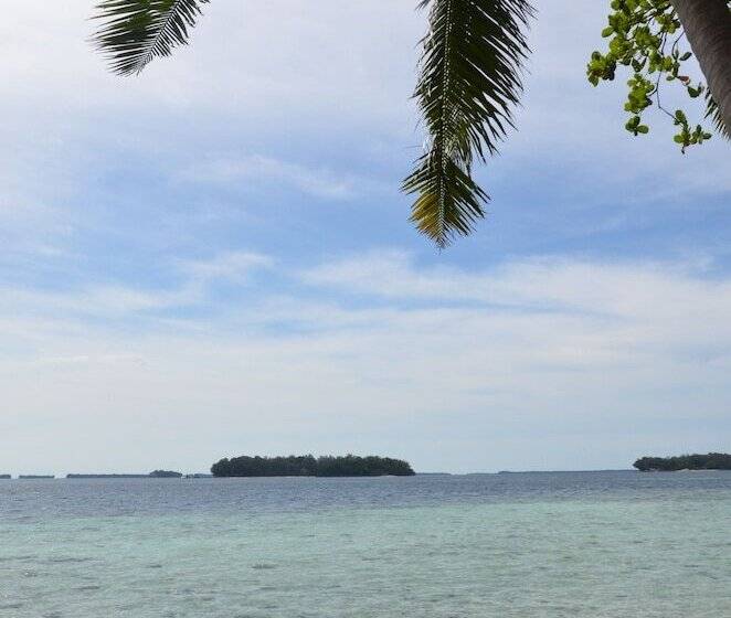 호텔 Pulau Pelangi Resort