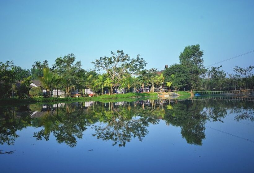 酒店 Regenta Resort Century