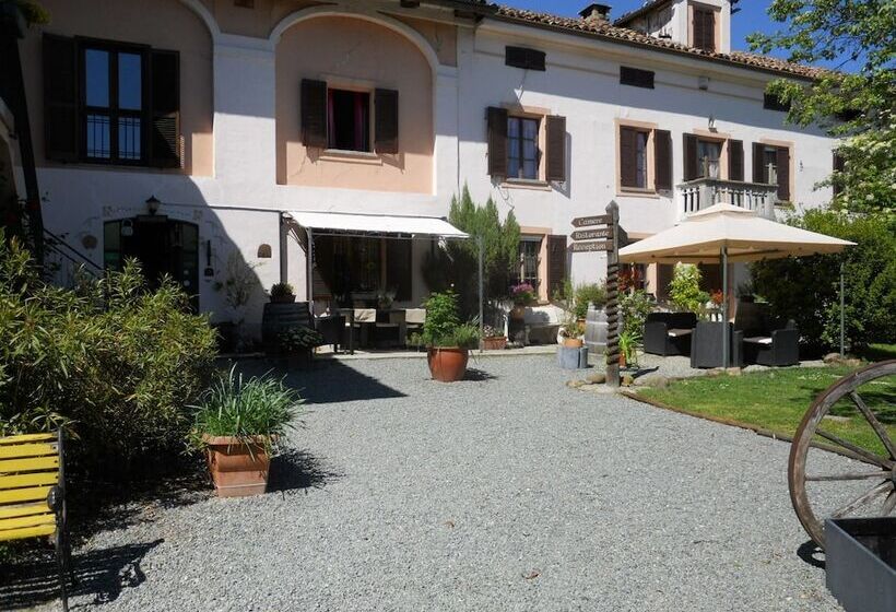 فندق ريفى Agriturismo Il Rifugio