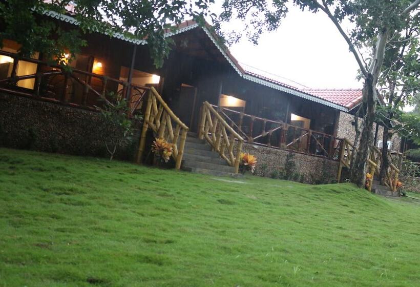 酒店 Shangri La Jungle Resort