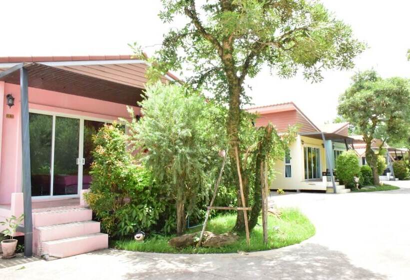 هتل Sinatara Resort