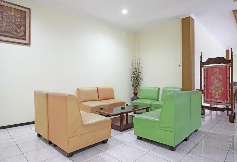 هتل Urban Malioboro Km 0