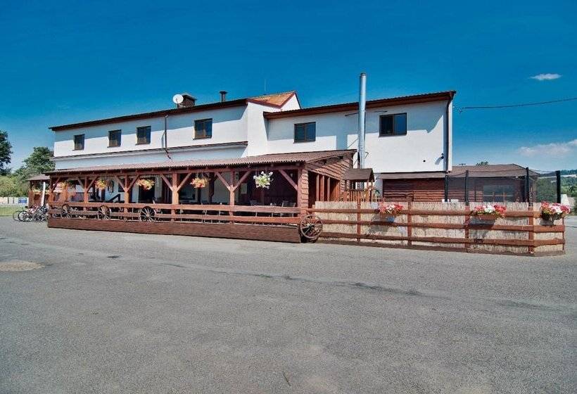 پانسیون Penzion Country Steak Restaurant