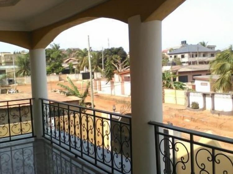 펜션 Sweetwater Guest House