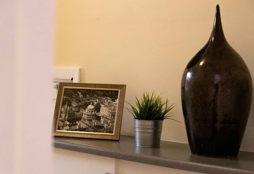 ペンション Valentia Lodge Serviced Accommodation