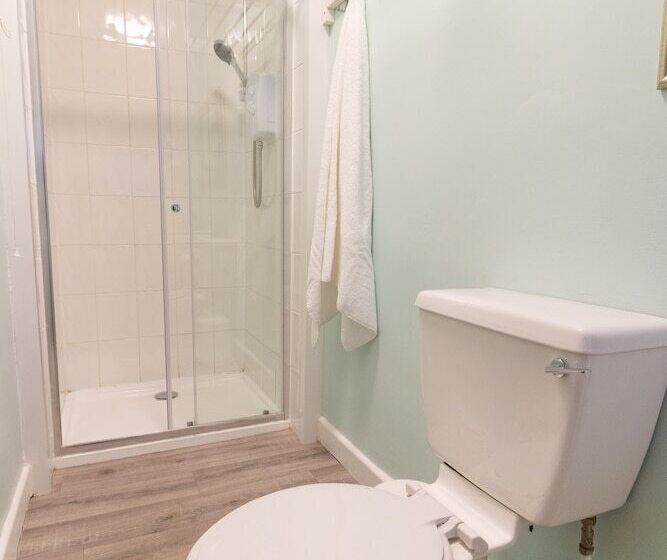 ペンション Valentia Lodge Serviced Accommodation