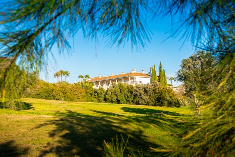 Colina Verde Golf & Sports Resort