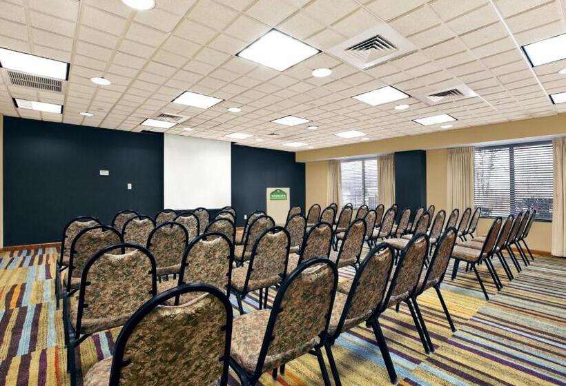 酒店 Comfort Inn & Suites Voorhees Mt Laurel