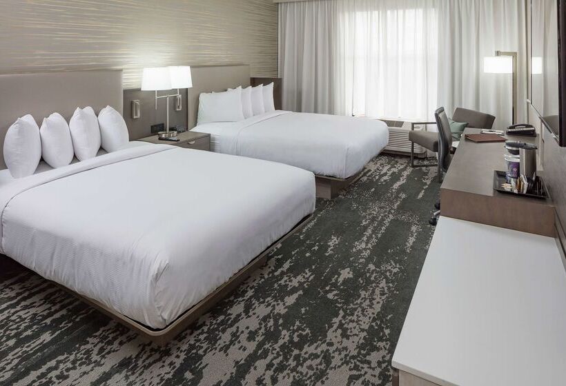 בית מלון כפרי Doubletree By Hilton Boston Logan Airport Chelsea
