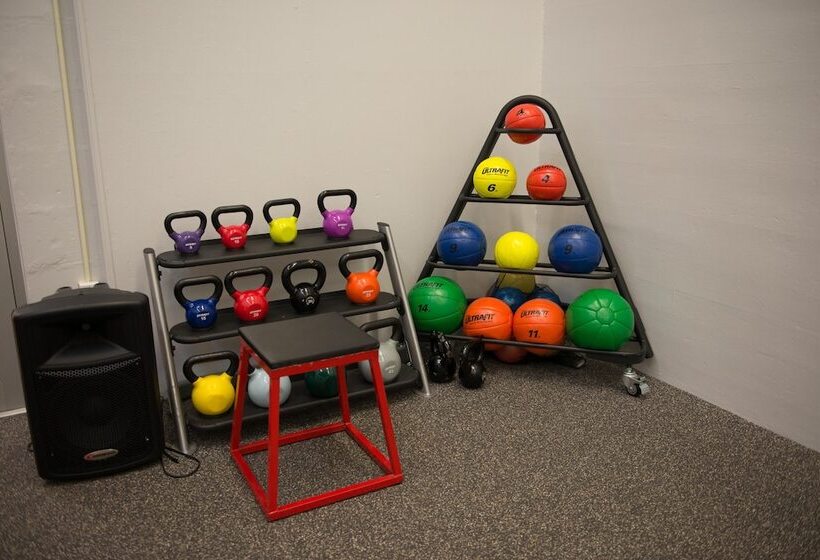 فندق Flushing Ymca   Hostel