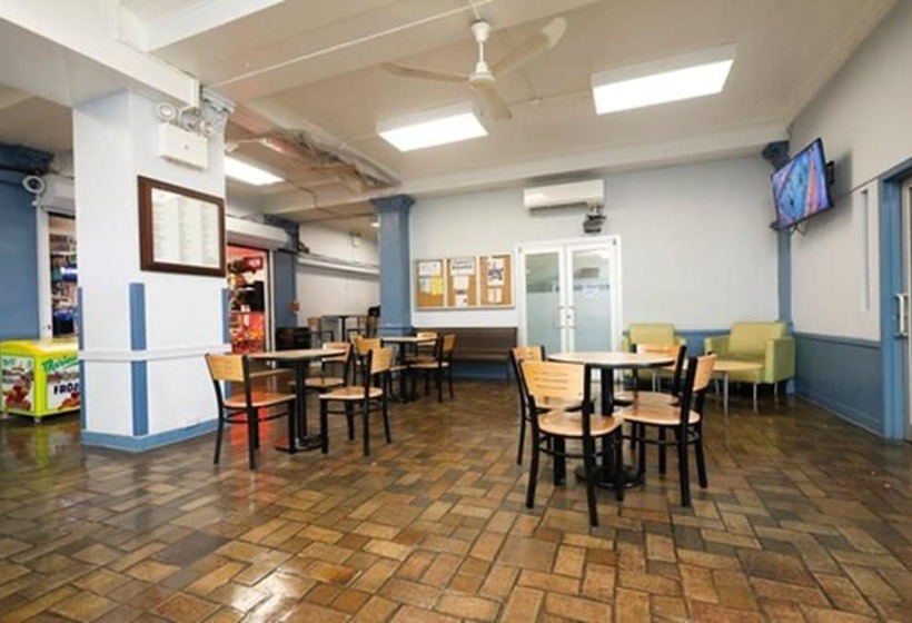 فندق Flushing Ymca   Hostel