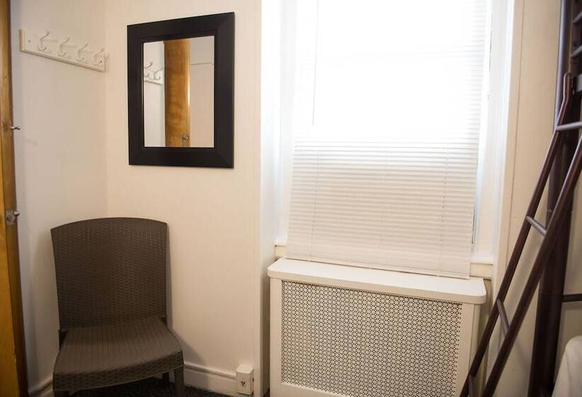 فندق Flushing Ymca   Hostel