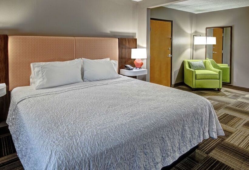 فندق Hampton Inn Latrobe