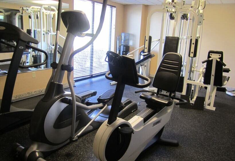 فندق Hampton Inn Latrobe