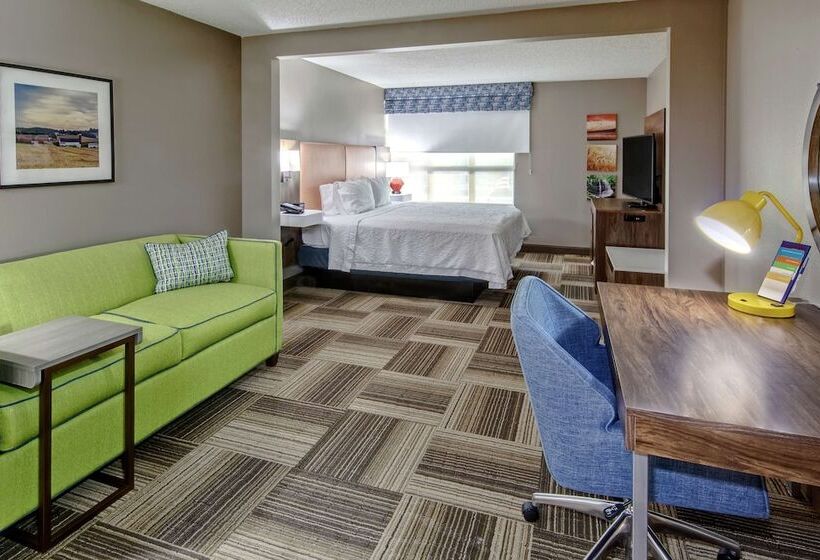 فندق Hampton Inn Latrobe