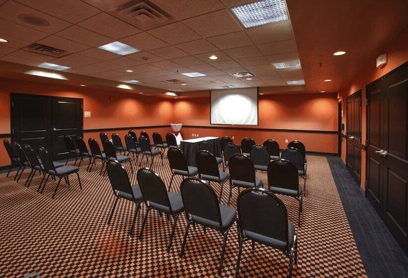 호텔 Holiday Inn St. Paul Northeast   Lake Elmo, An Ihg