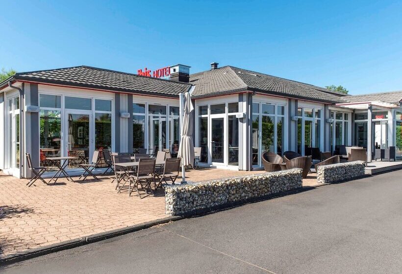 هتل Ibis Issoire