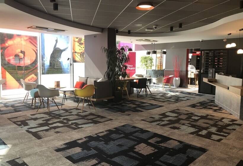 Отель Ibis Lyon Caluire Cité Internationale