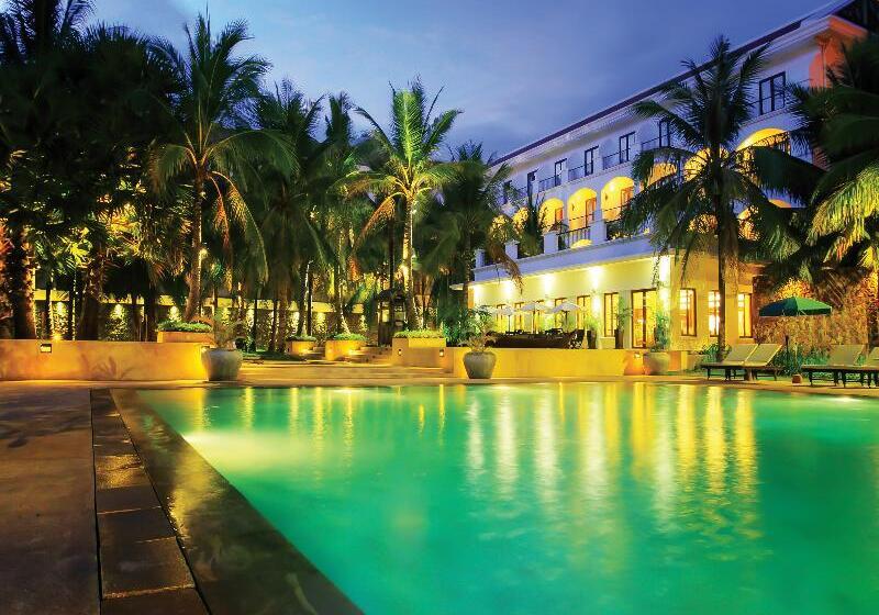 فندق Lotus Blanc Resort