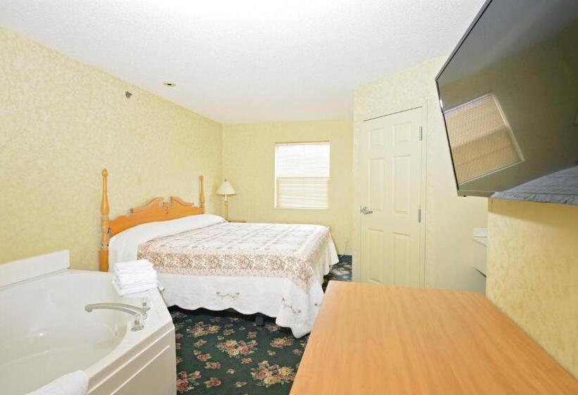 هتل Our Guest Inn And Suites   Downtown