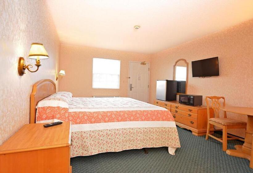 هتل Our Guest Inn And Suites   Downtown
