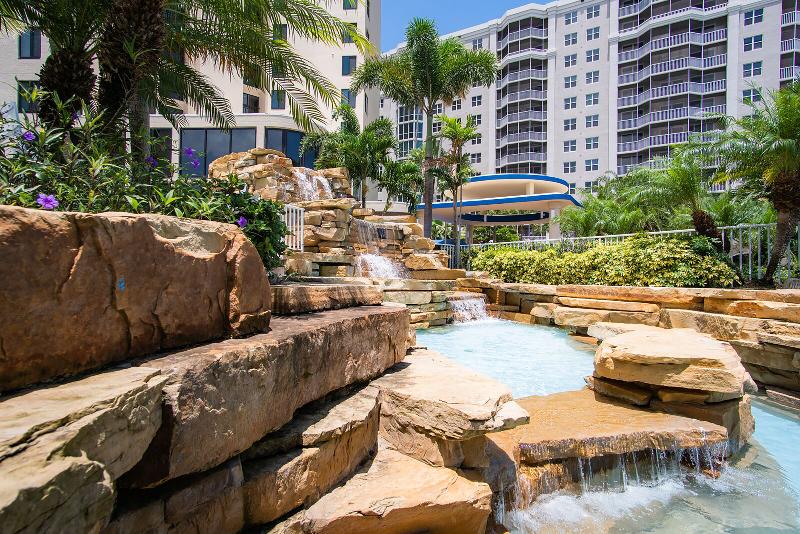 בית מלון כפרי Pointe Estero Resort