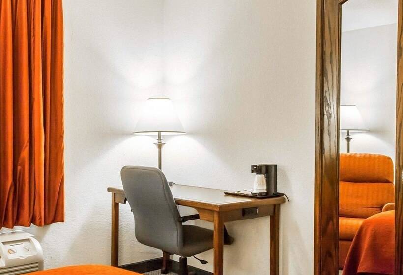 هتل Quality Inn & Suites North