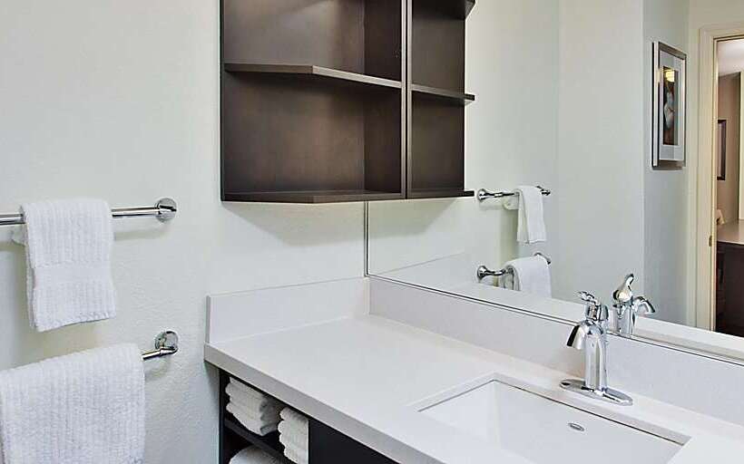 בית מלון כפרי Sonesta Simply Suites Denver West Federal Center
