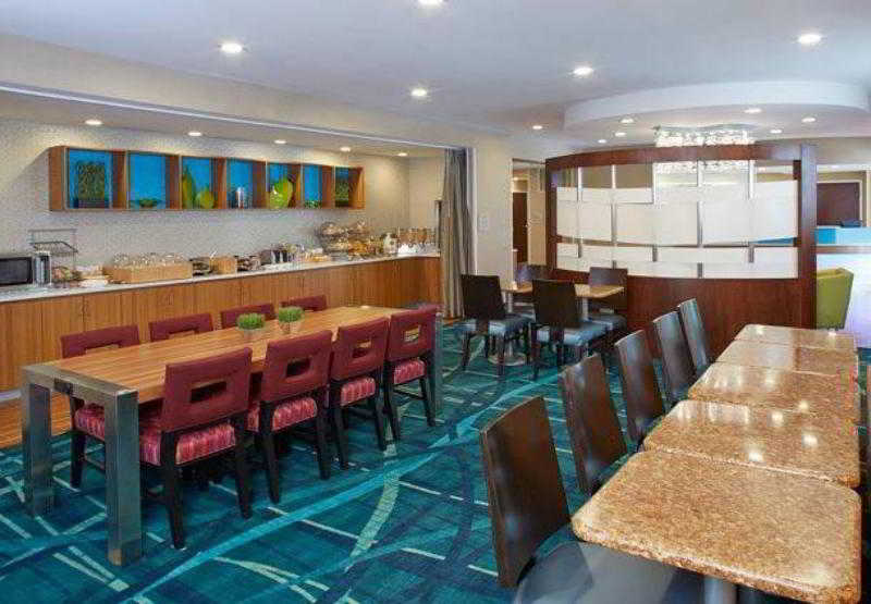 فندق Springhill Suites By Marriott Atlanta Six Flags