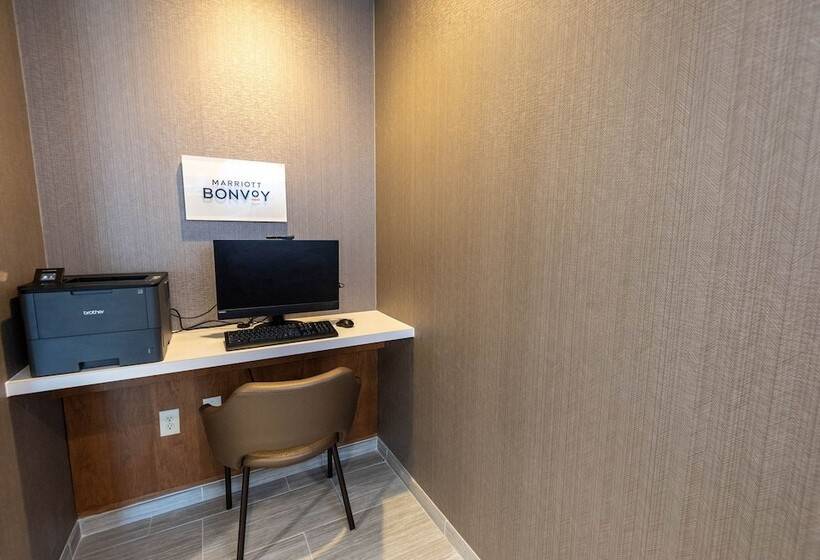 هتل Springhill Suites Columbus Airport Gahanna