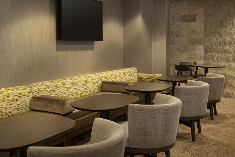 هتل Springhill Suites Fort Worth University