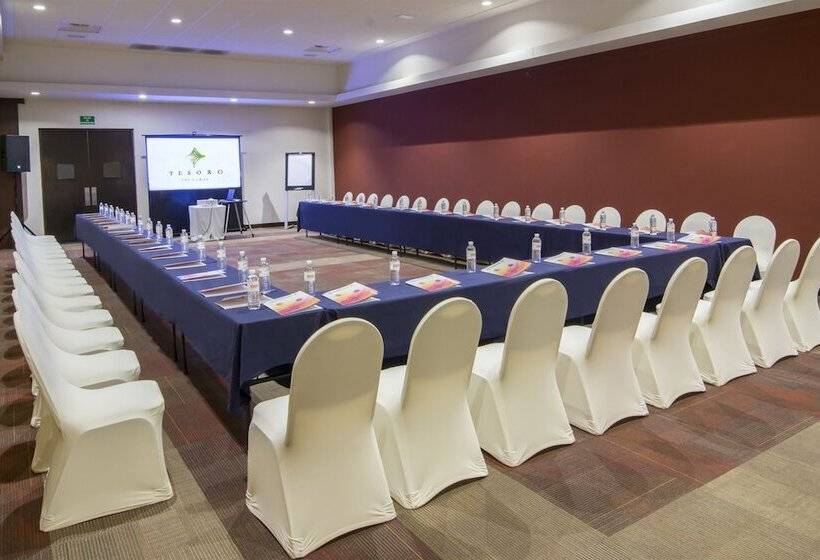 هتل Tesoro Los Cabos