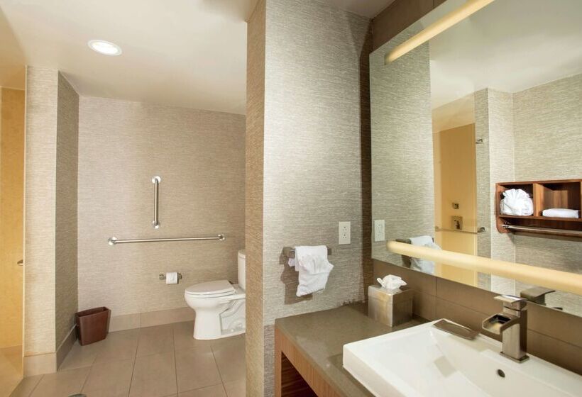فندق The Broadway Columbia  A Doubletree By Hilton