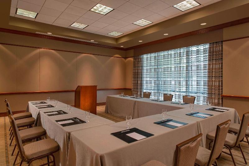 هتل The Westin Houston Downtown