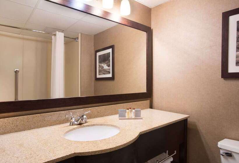 בית מלון כפרי Wingate By Wyndham Garner/raleigh South