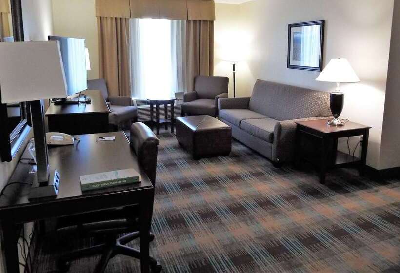 هتل Spark By Hilton Greensboro