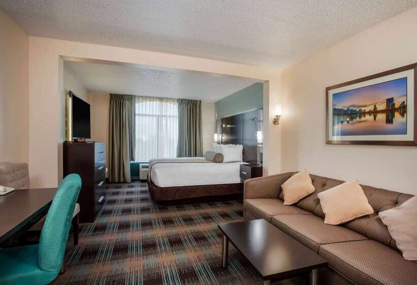 בית מלון כפרי Wingate By Wyndham   Orlando International Airport  Free Hot Breakfast