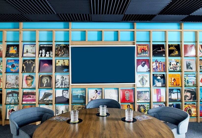 هتل Ziggy Los Angeles