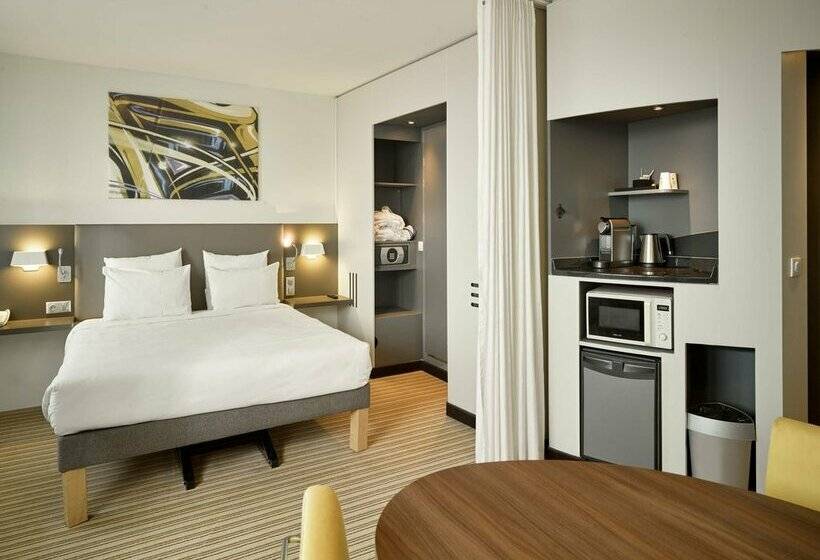 B&B HOTEL Vélizy