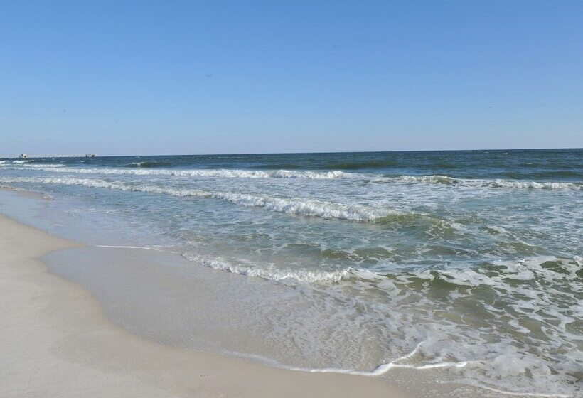 Seawind Condominiums