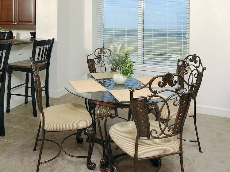 Seawind Condominiums