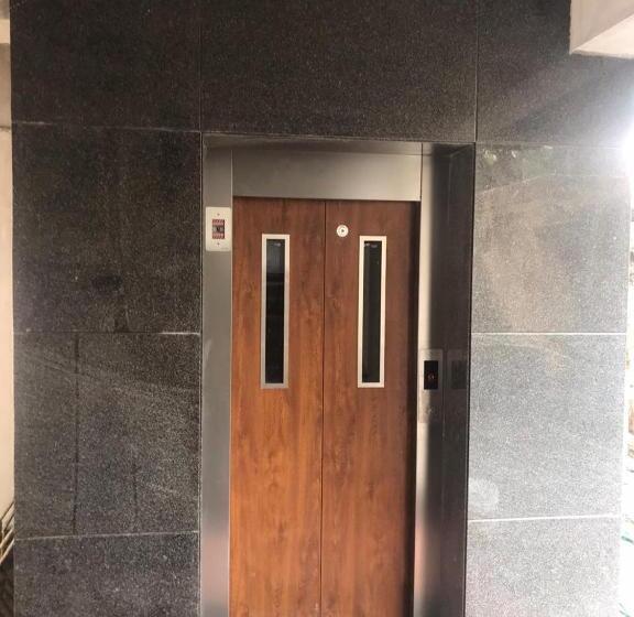 فندق صغير Sri Krishna Residency