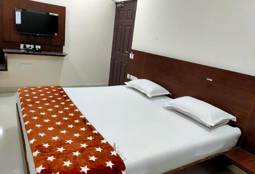 فندق صغير Sri Krishna Residency
