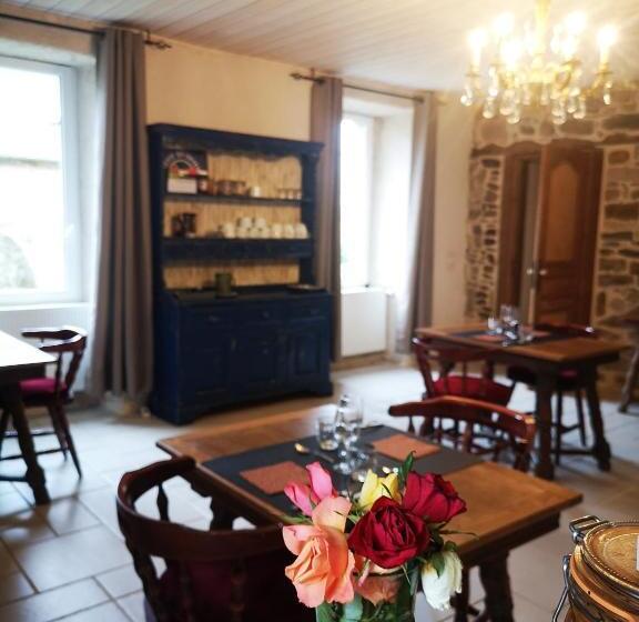 مبيت وإفطار Le Domaine De Coat Rogan L Espace Familial