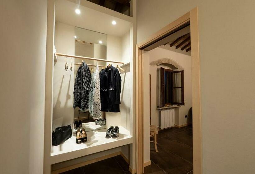 Отель Borgo Degli Angeli Resort E Spa
