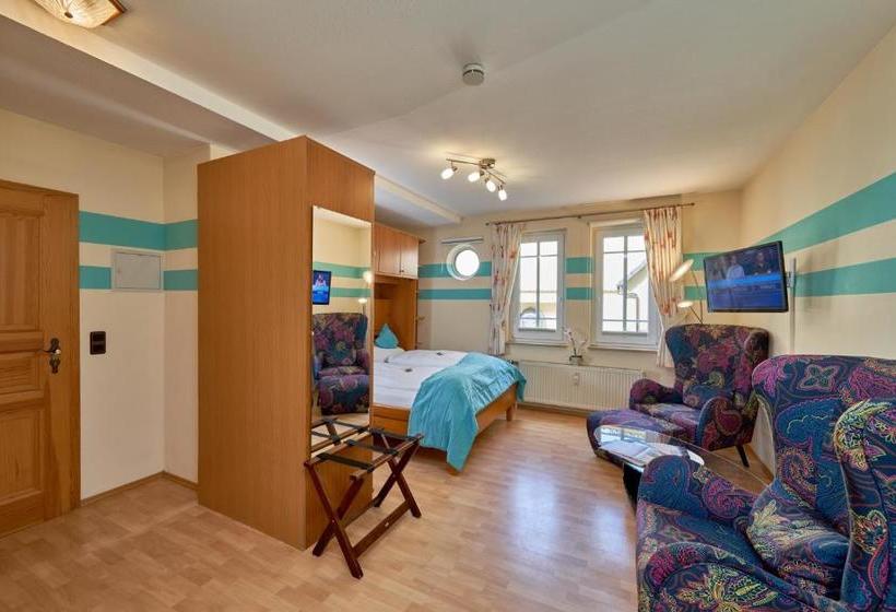 ホテル Gästehaus Schmitt Und Tacheles Landrestaurant