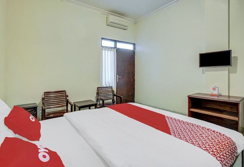 Reddoorz Syariah At Hotel Pandan Wangi Near Alun Alun Sidoarjo