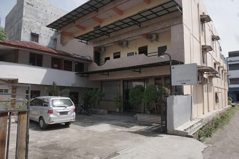 فندق Spot On 2200  Gunung Sari